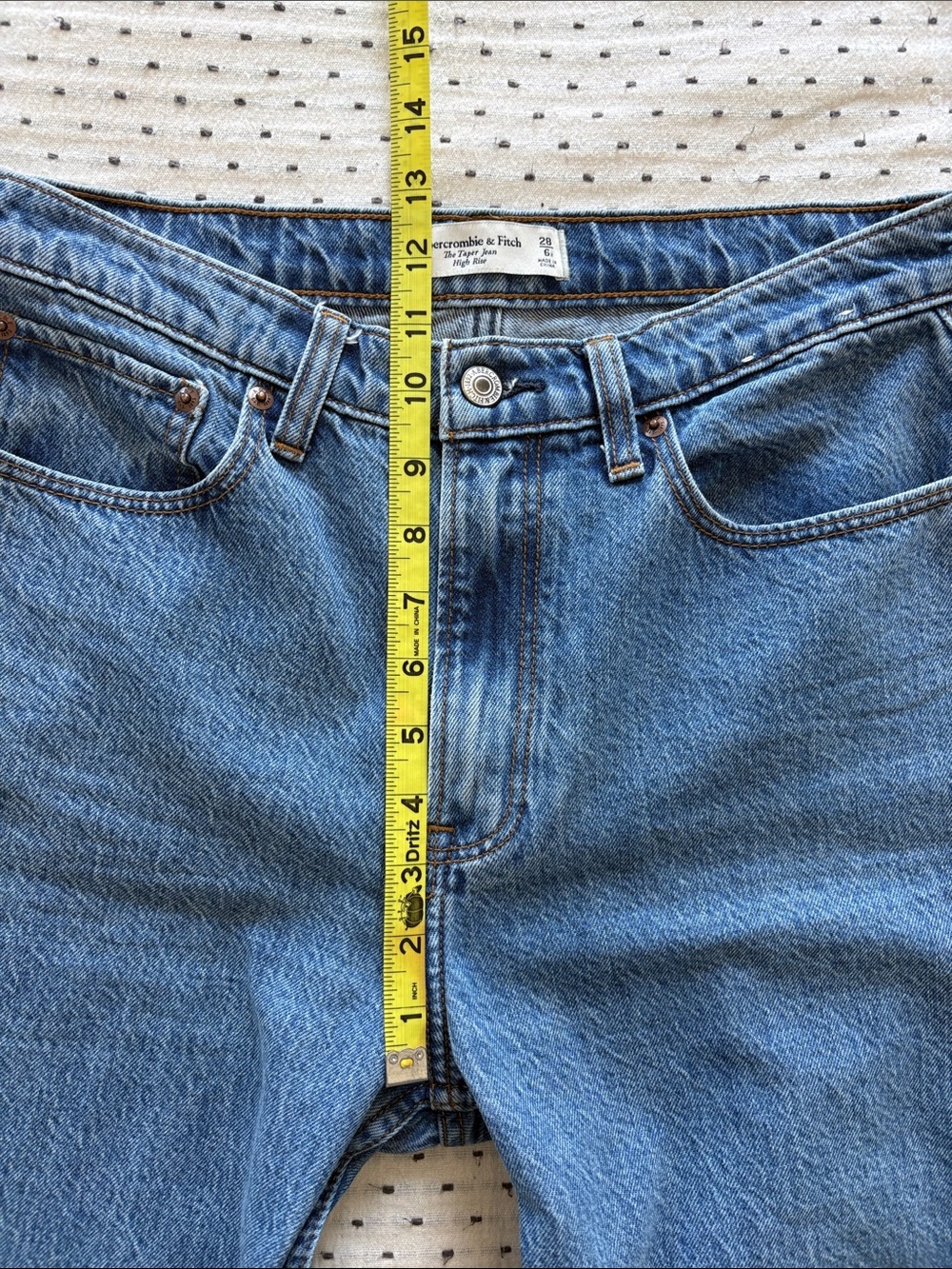 Abercrombie The High Rise Taper Jean, 28 R - Picture 9 of 14